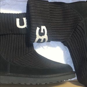 Ugg sweater boots